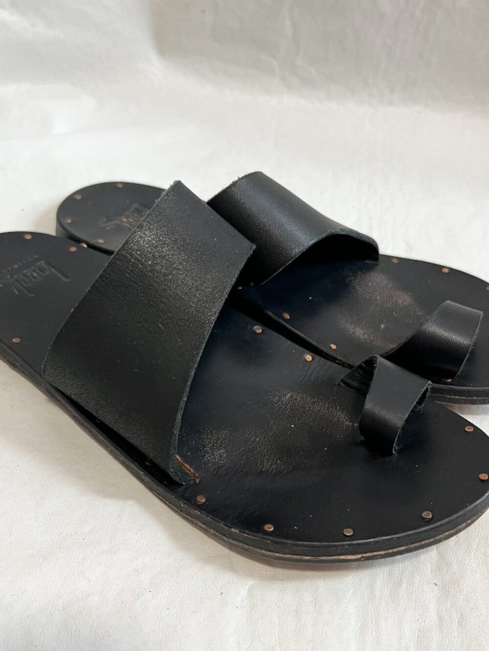 beek Black Leather Two-Band Toe Loop Sandals